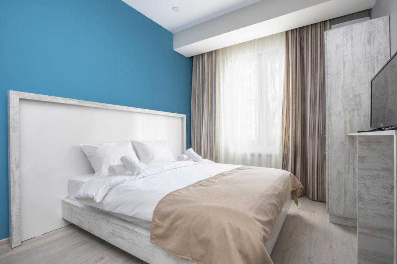 Hotel Armeni Yerevan Exterior photo